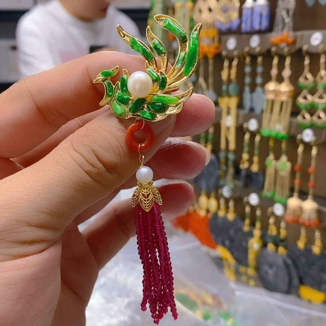 翡翠合金耳饰翡翠