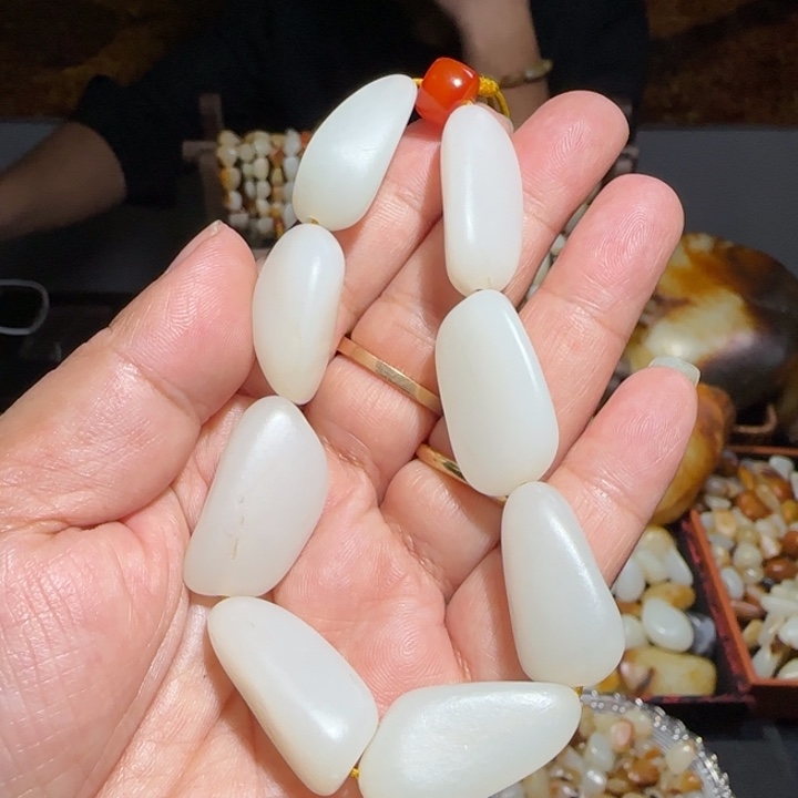 和田玉手链未镶嵌52.克