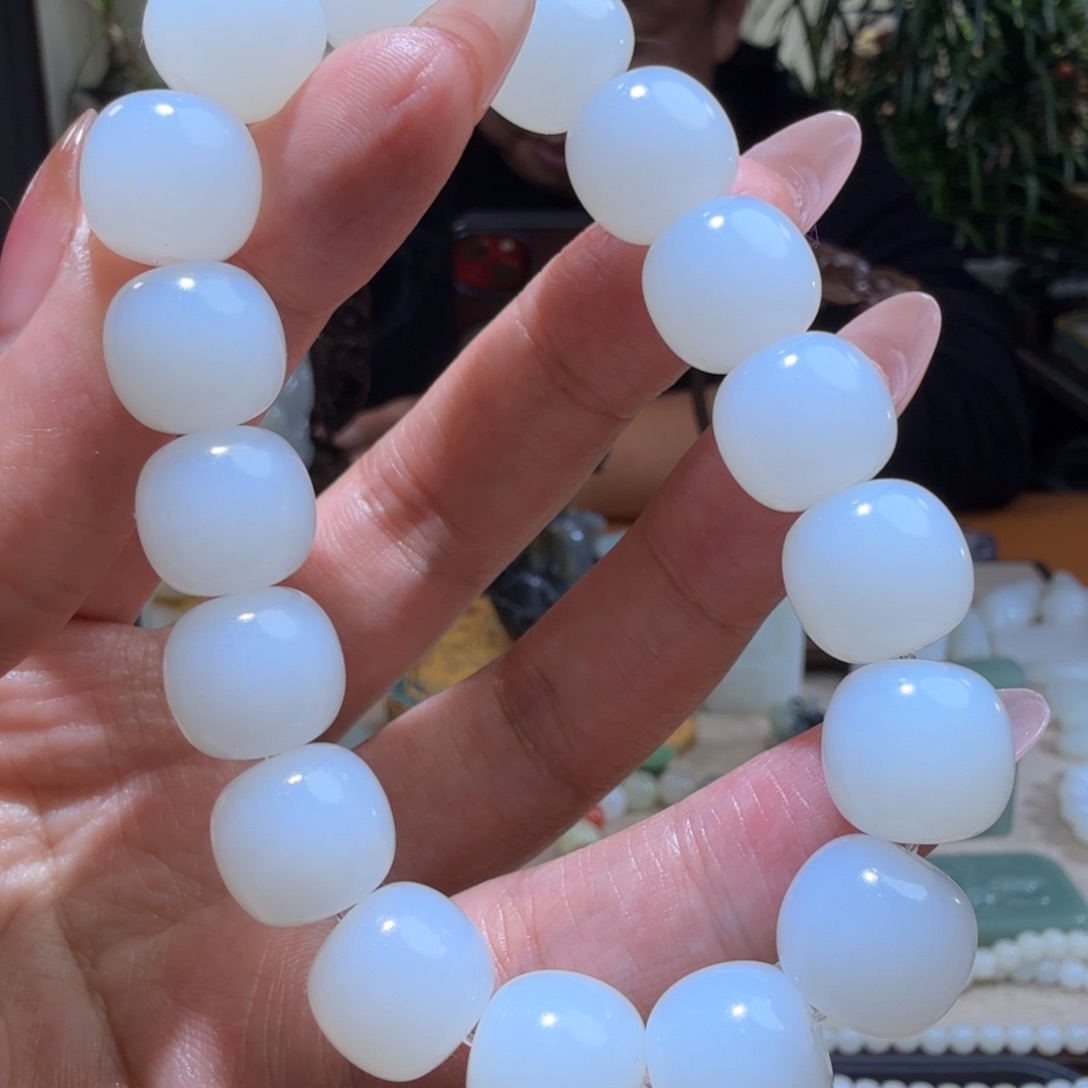 和田玉手链未镶嵌