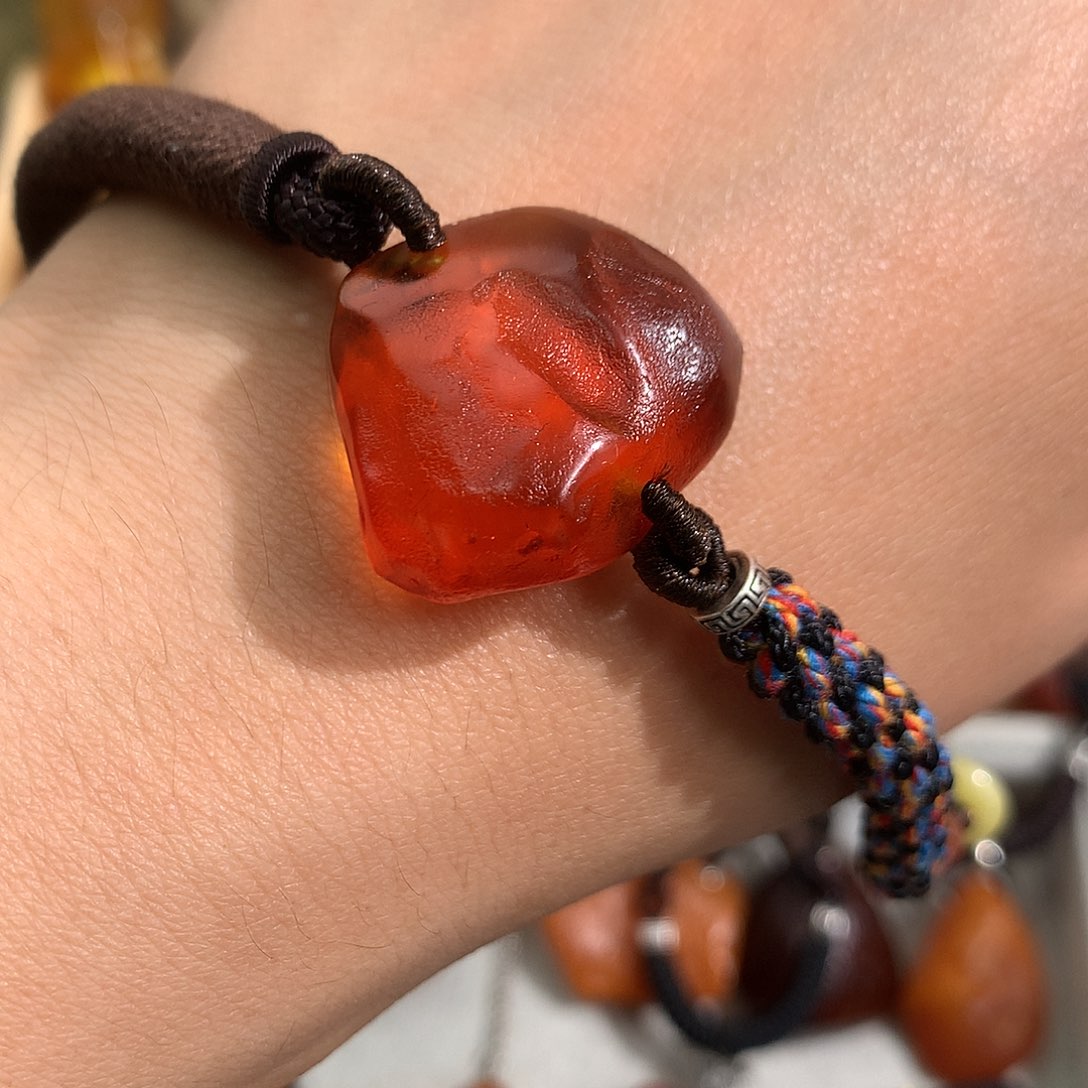 蜜蜡裸石未镶嵌你