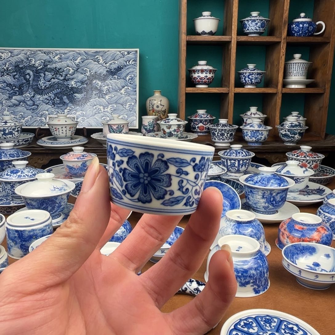 瓷片一口杯哈哈哈哈哈哈哈