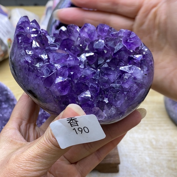 水晶大型摆件（非配饰）未镶嵌