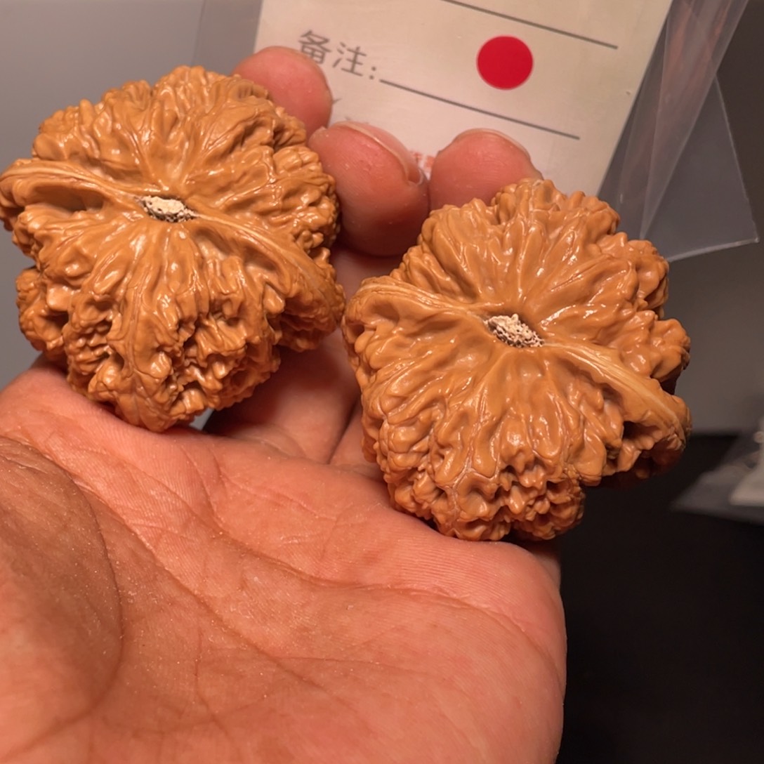 文玩核桃吊坠文玩核桃