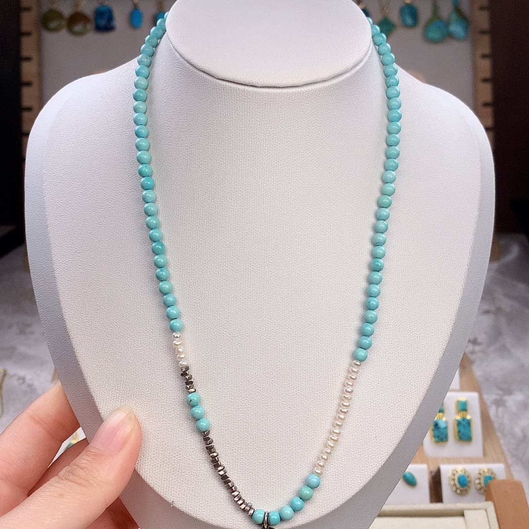 绿松石耳饰未镶嵌