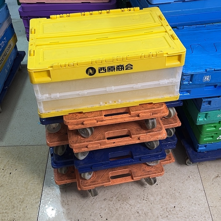 E***u厚款家用五金工具箱1个带盖