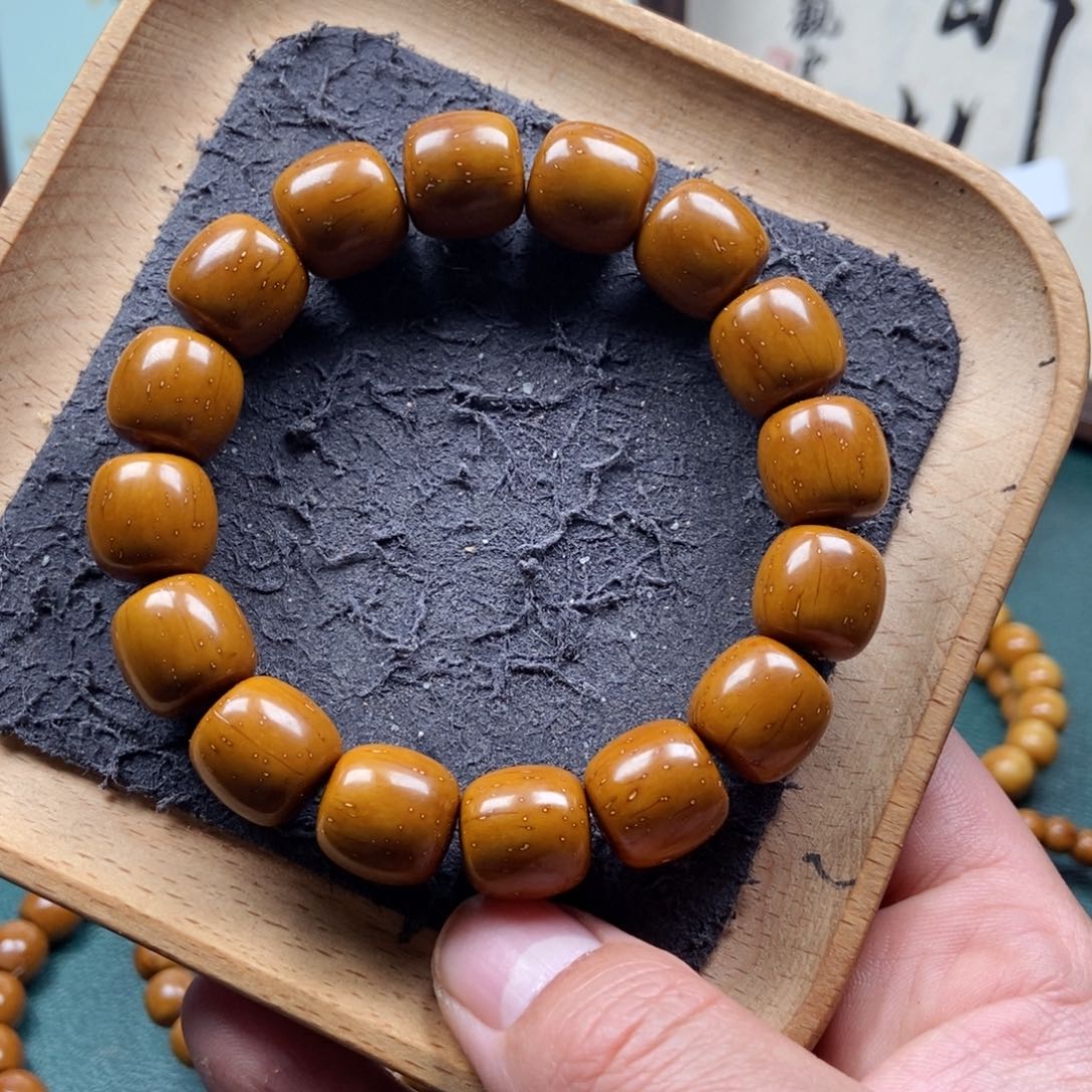 紫金鼠手串14+mm精品黄金甲