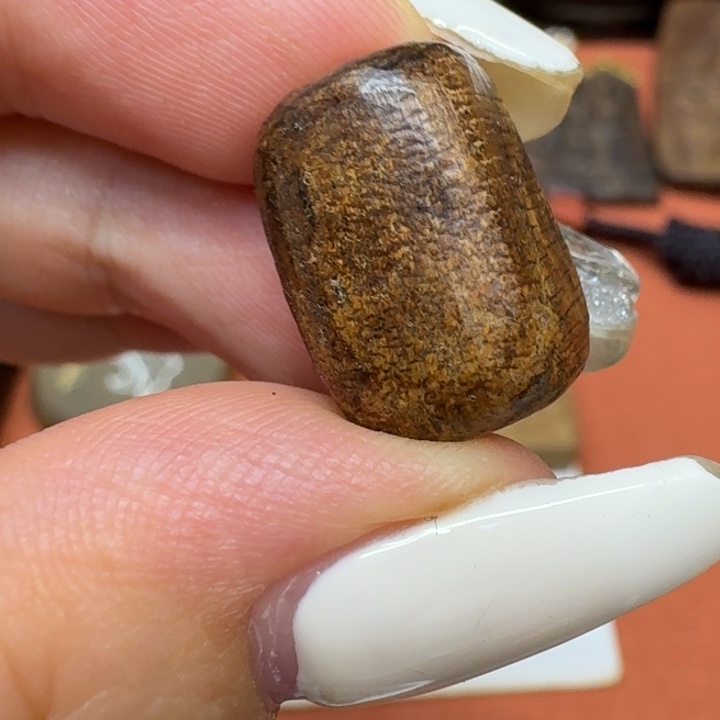 大叶紫檀（黑酸枝木类）