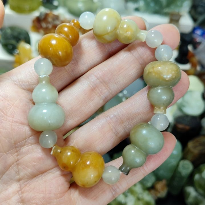 艳***未镶嵌岫玉手串手串