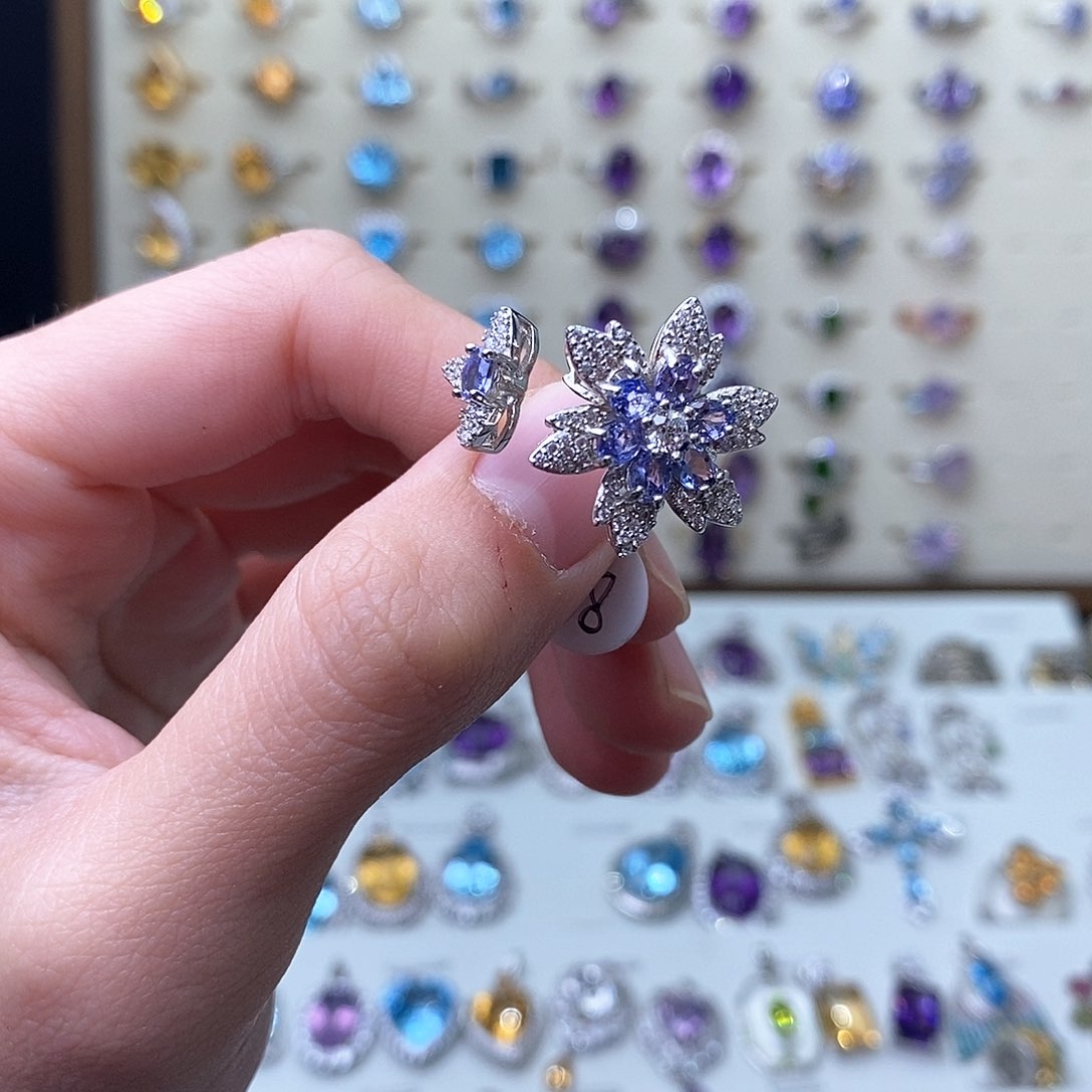 坦桑石戒指银S925镶嵌（一物一证）