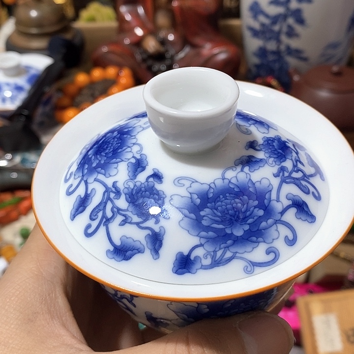 L****猫瓷器工艺美术设计