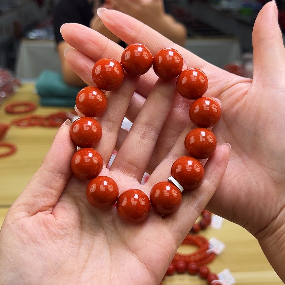 南红玛瑙保山手串17mm多样性发一未镶嵌
