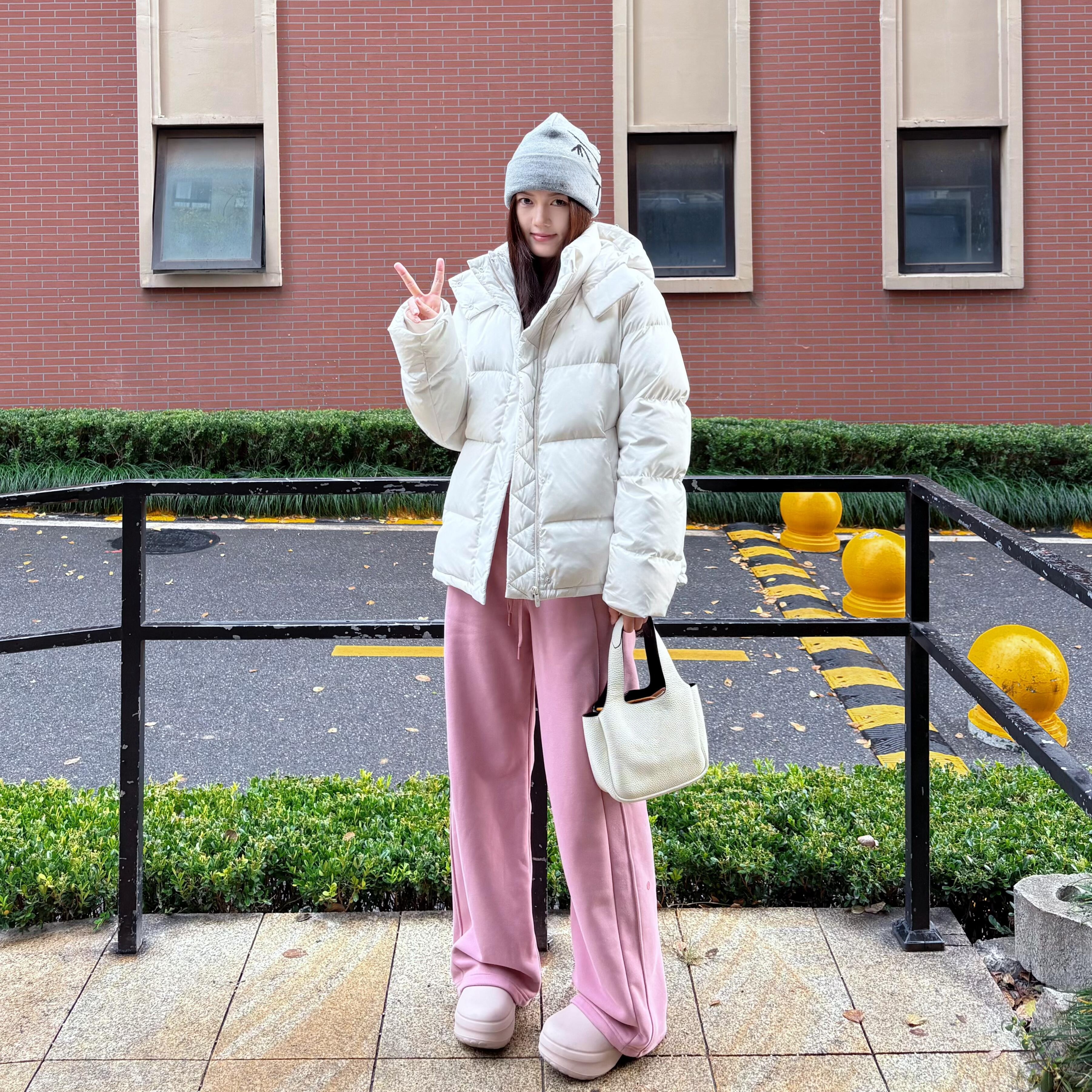 五格鹅羽绒服泡芙羽绒服 -『万有造物』