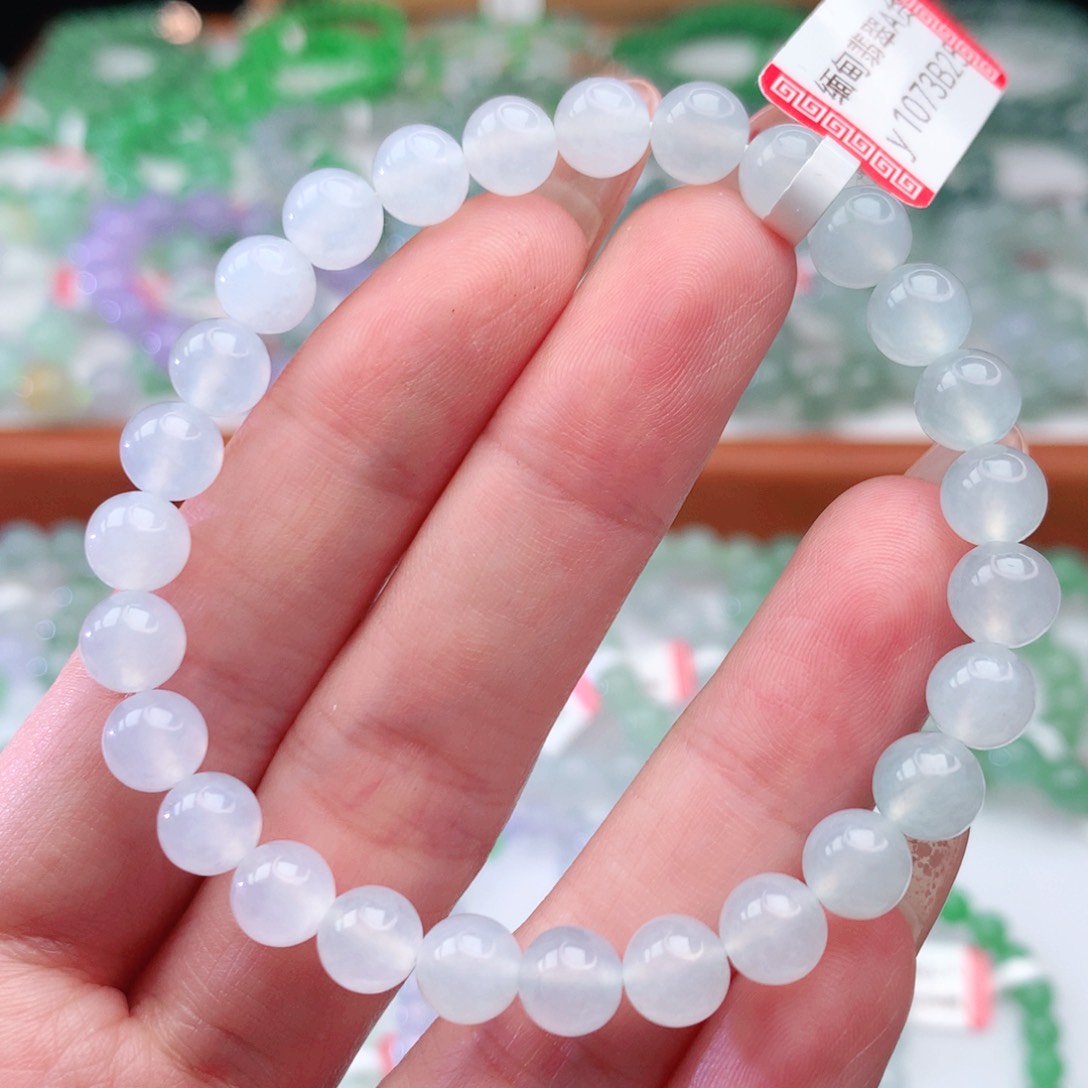 翡翠手链未镶嵌翡翠6.8mm