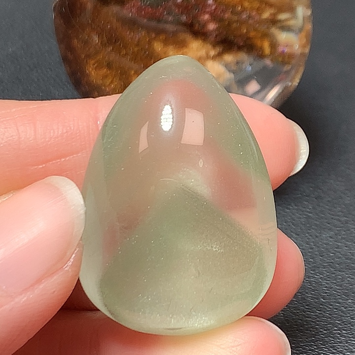 水晶颈饰未镶嵌诗**意