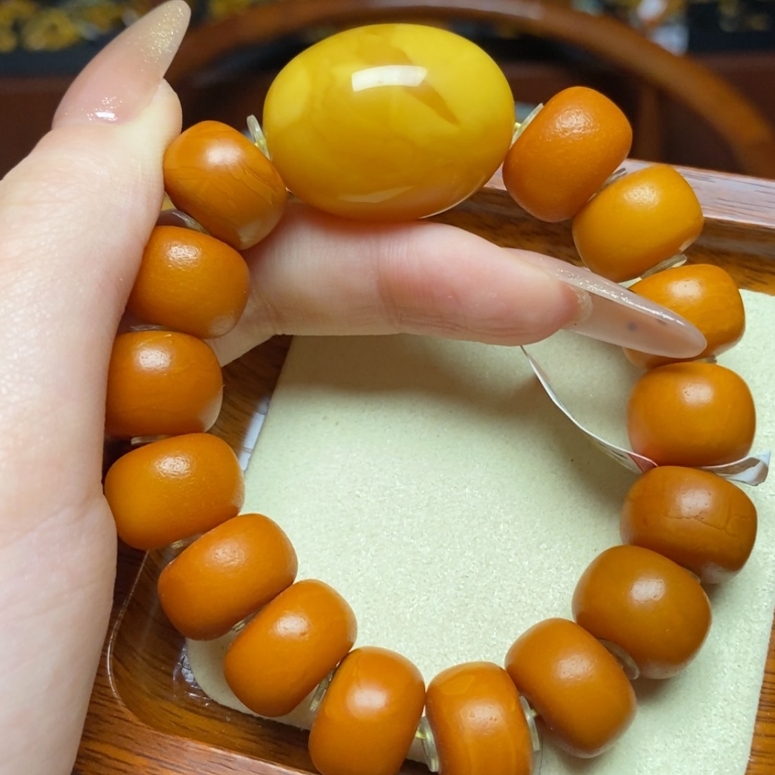 【闪购商品】蜜蜡手链未镶嵌手串