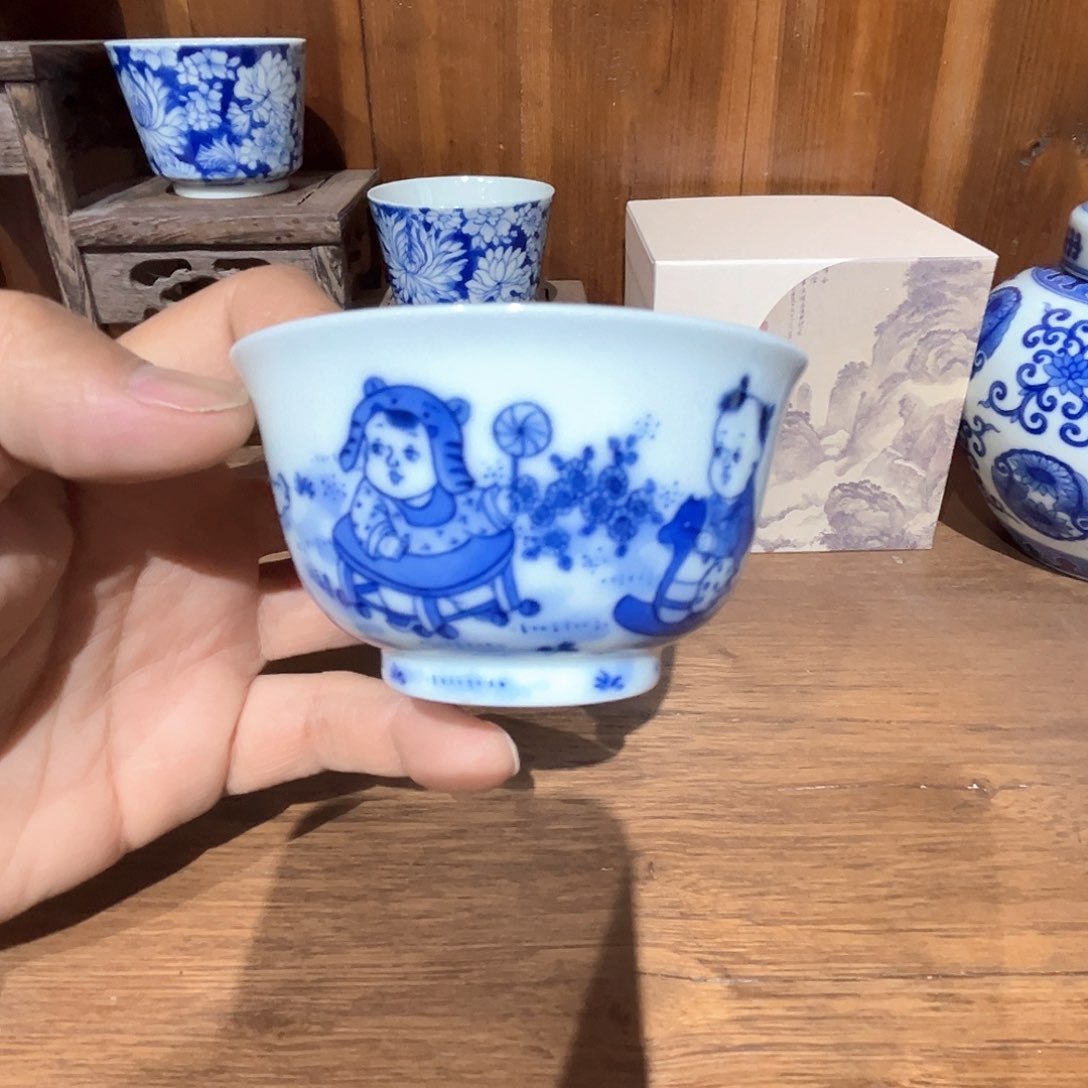 杯青花瓷器青花瓷器