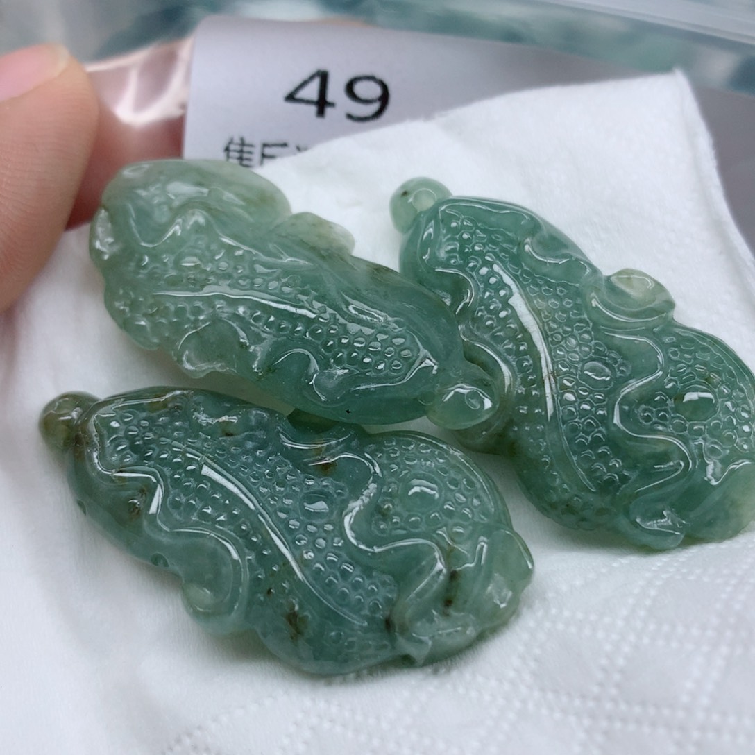 翡翠未镶嵌项链珠子批发