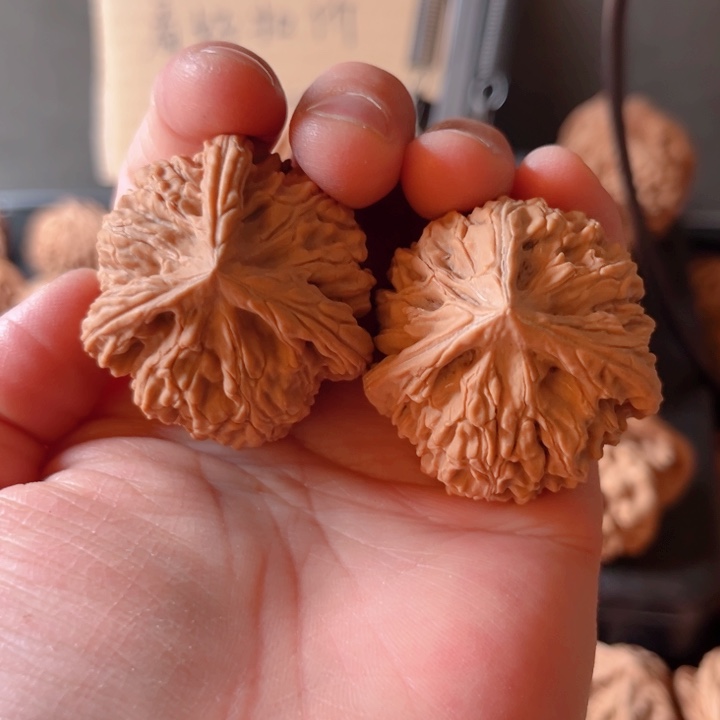 w***l文玩核桃吊坠文玩