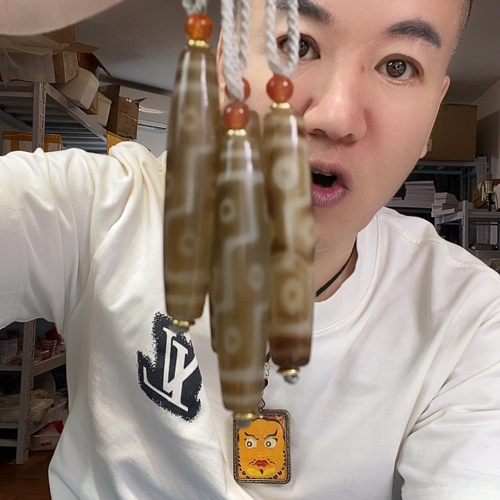 玛瑙/玉髓未镶嵌颈饰24