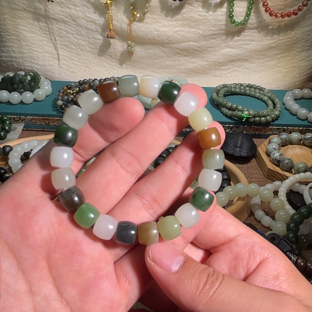 手链未镶嵌和田玉