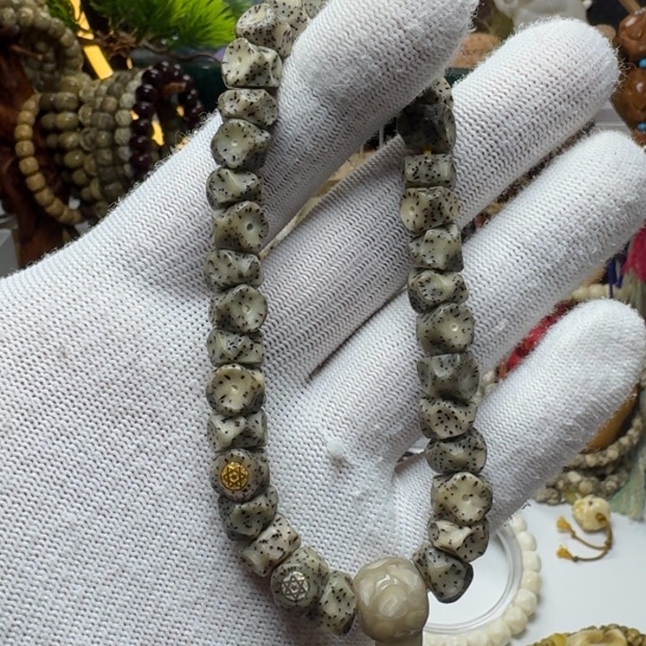 星月菩提手串5号车尺寸10石玉玛尼墩双标手持