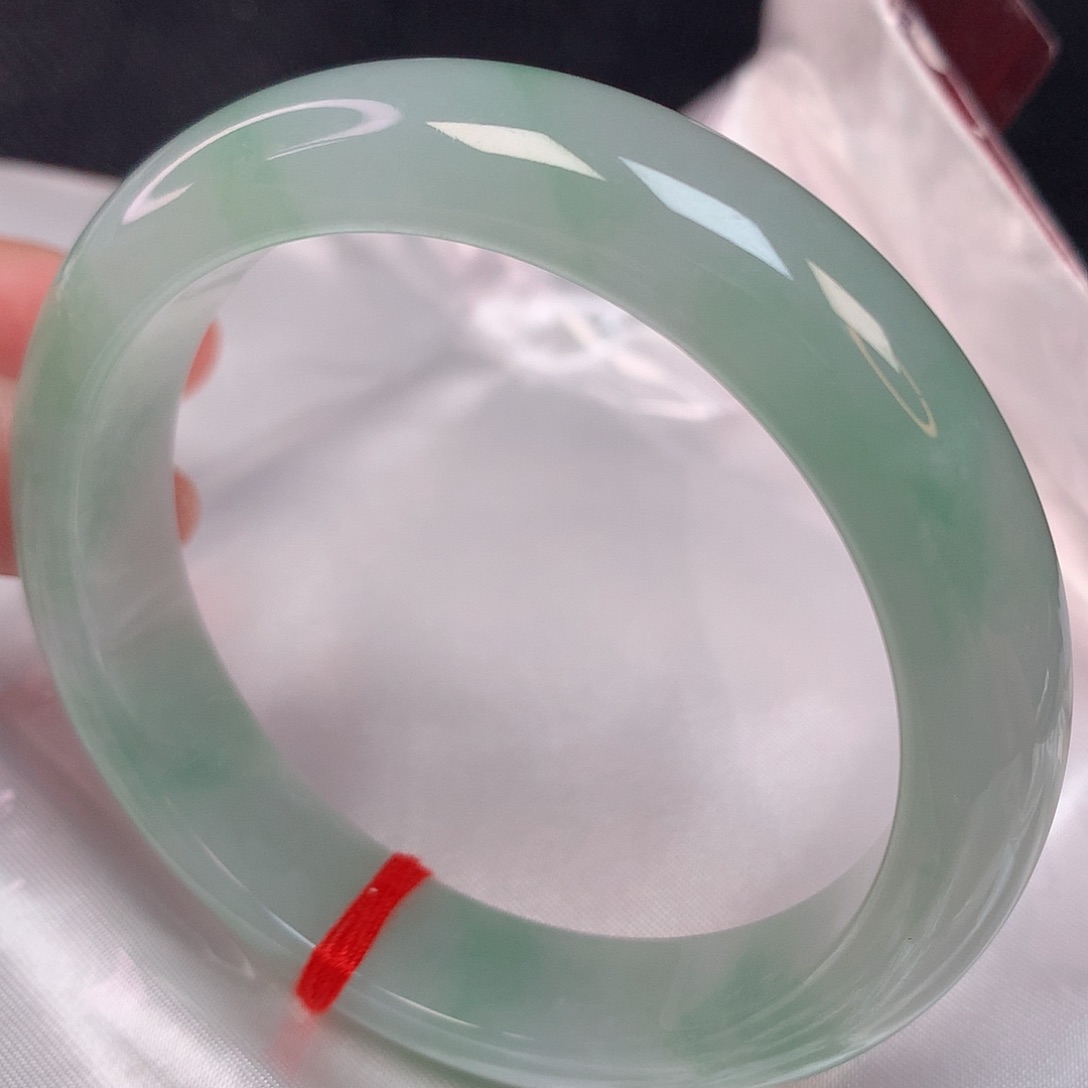 翡翠手镯未镶嵌57 翡翠手镯