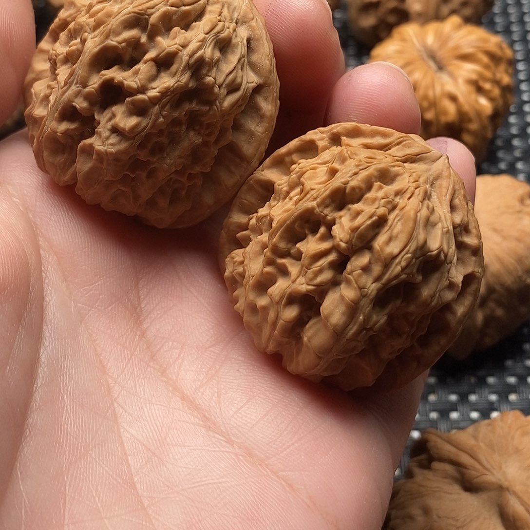 文玩核桃吊坠核桃