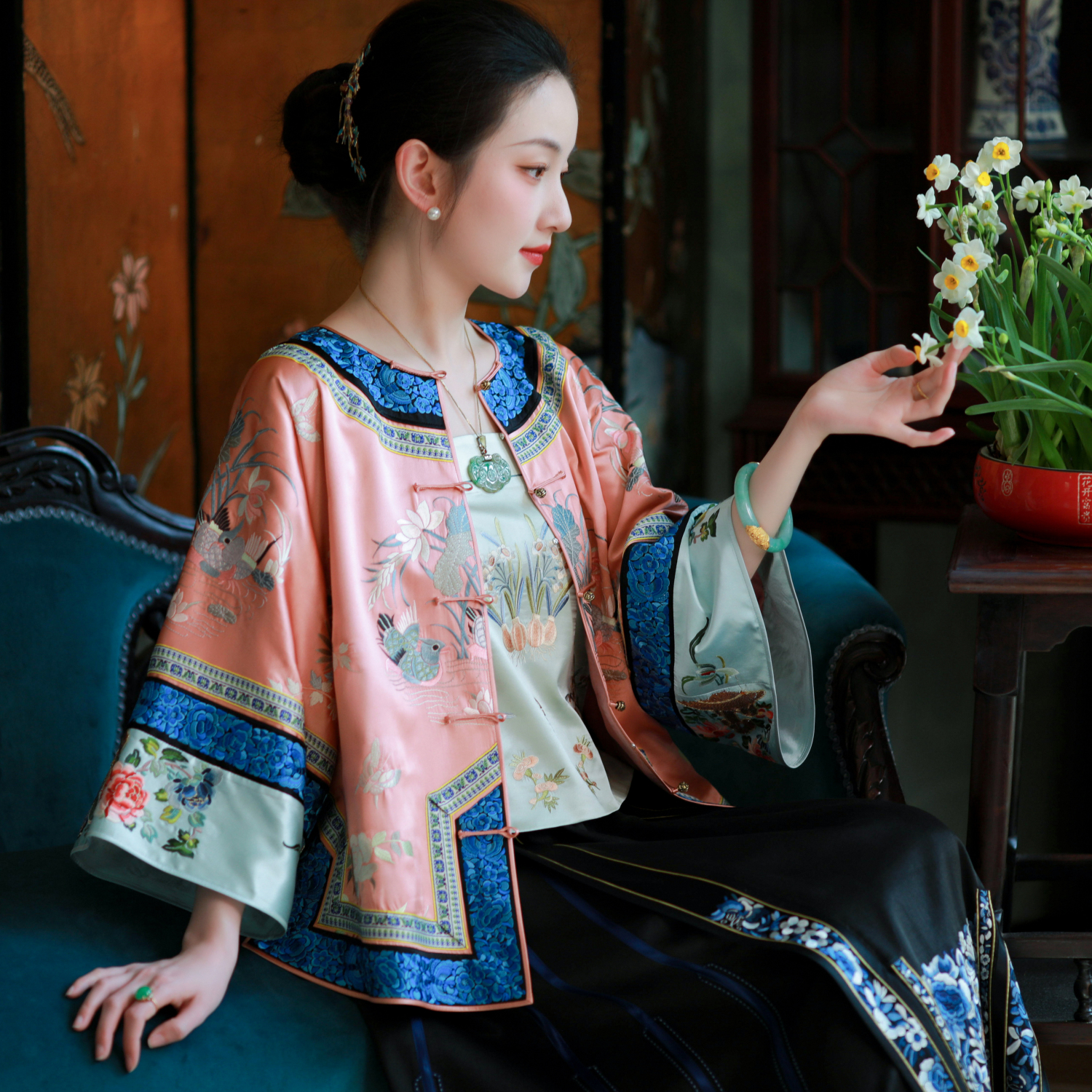 花间并羽丨一城风絮丨春夏真丝复古绣花清汉女对襟袍褂圆领上衣女