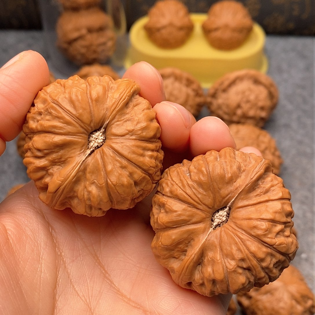 文玩核桃把件南瓜墩44加