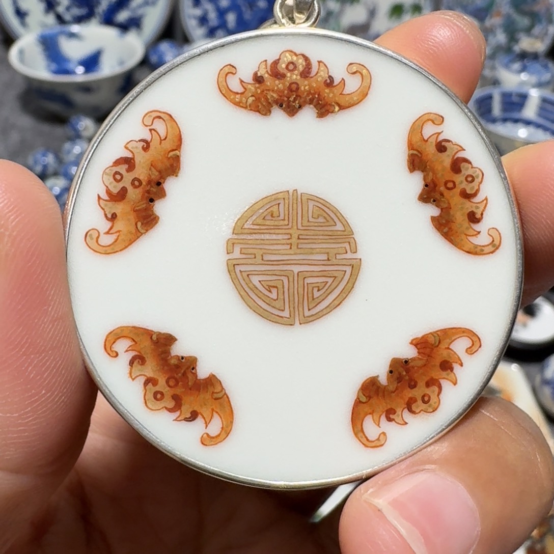 瓷片发*?精品挂件一个