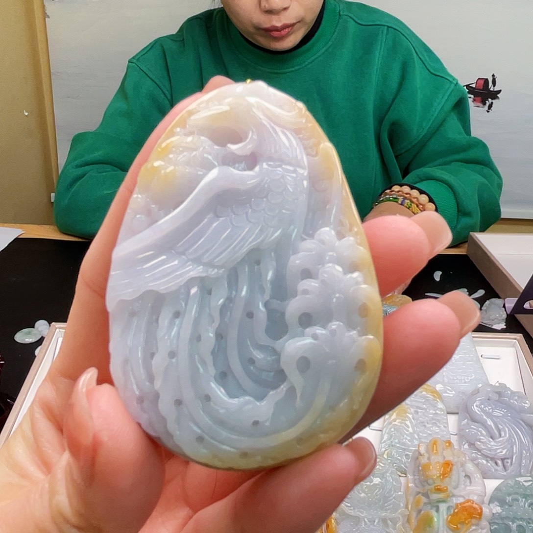 翡翠吊坠(不含链)未镶嵌