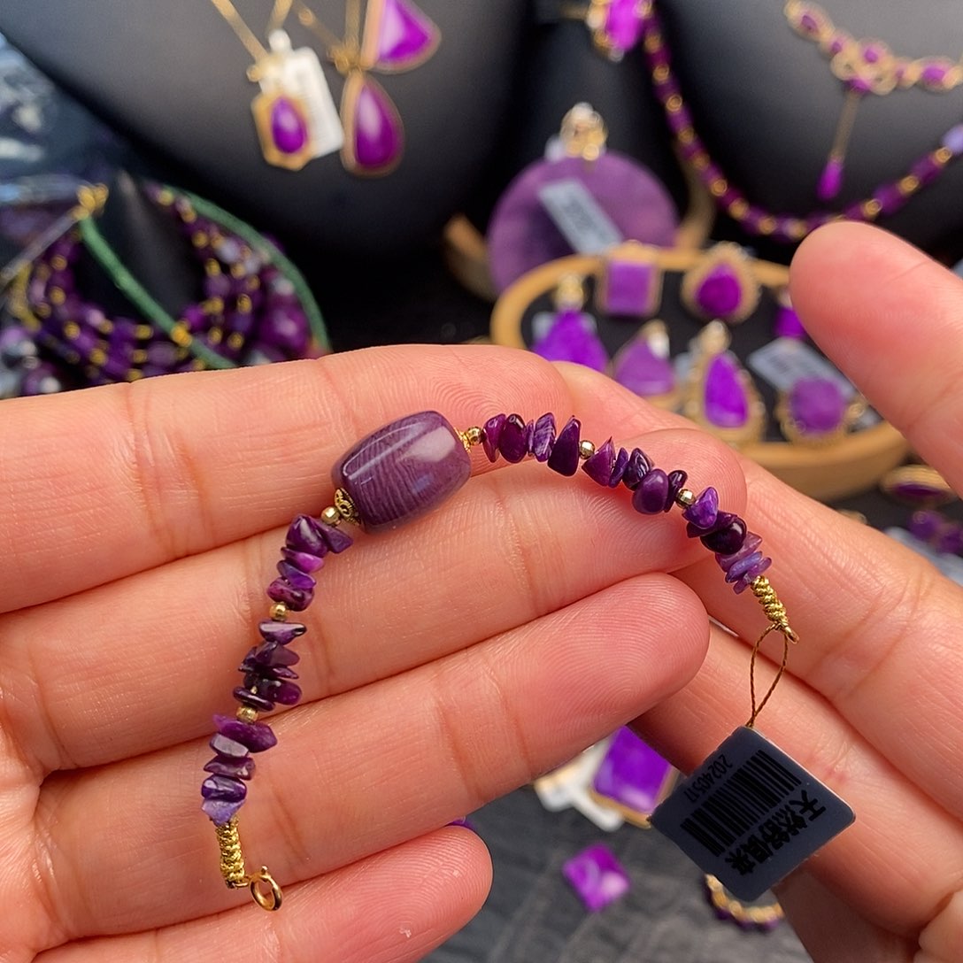 苏纪石（舒俱来）延长链18K金镶嵌