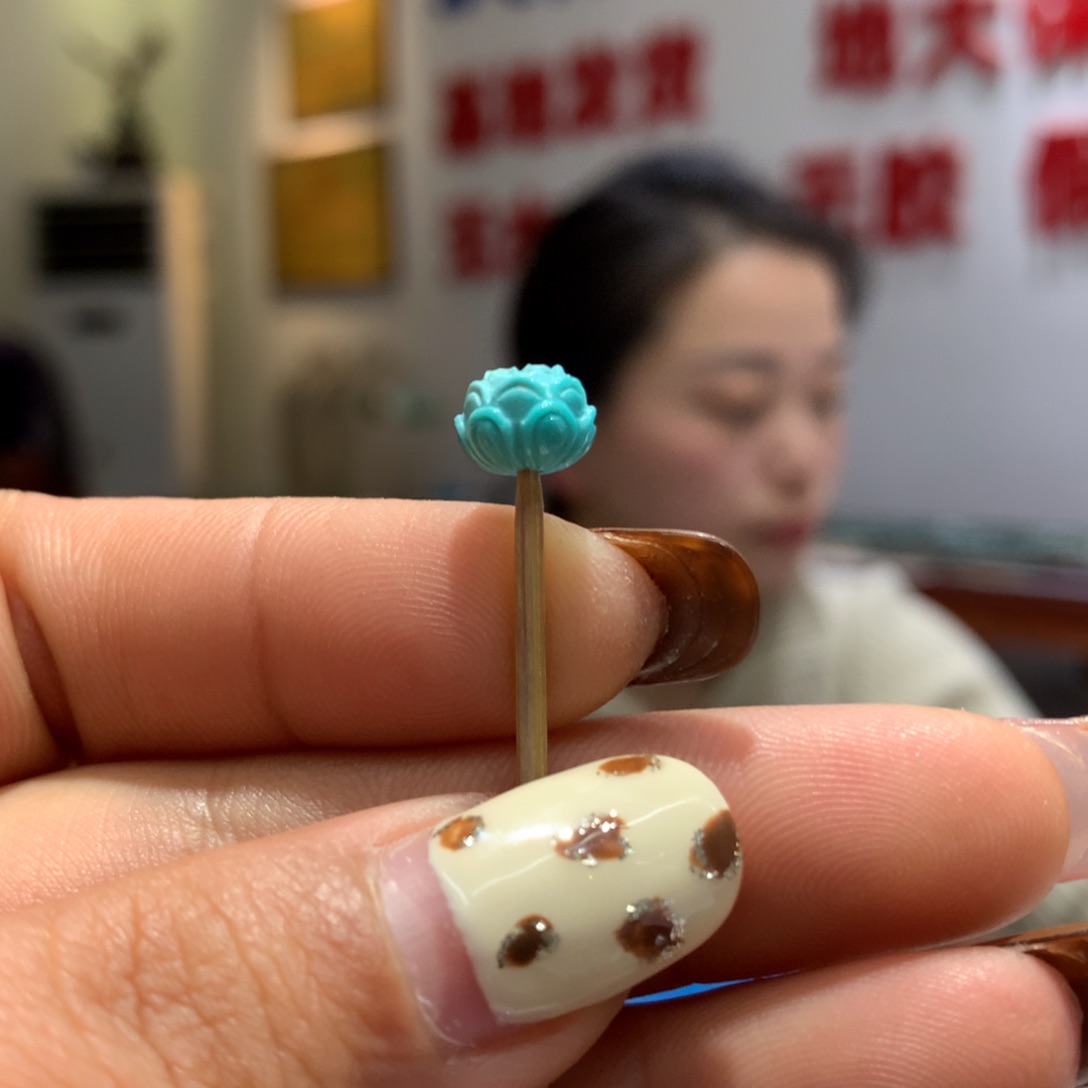 绿松石配饰未镶嵌