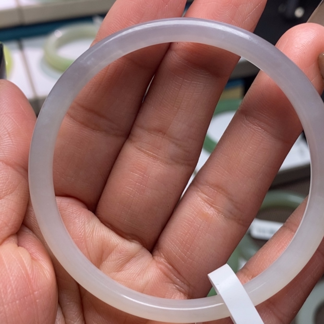 【闪购商品】和田玉手镯未镶嵌