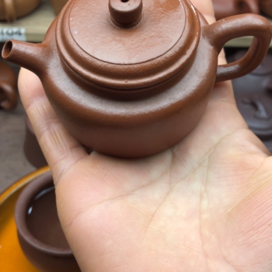 茶壶紫砂朱泥得中90豪升左右