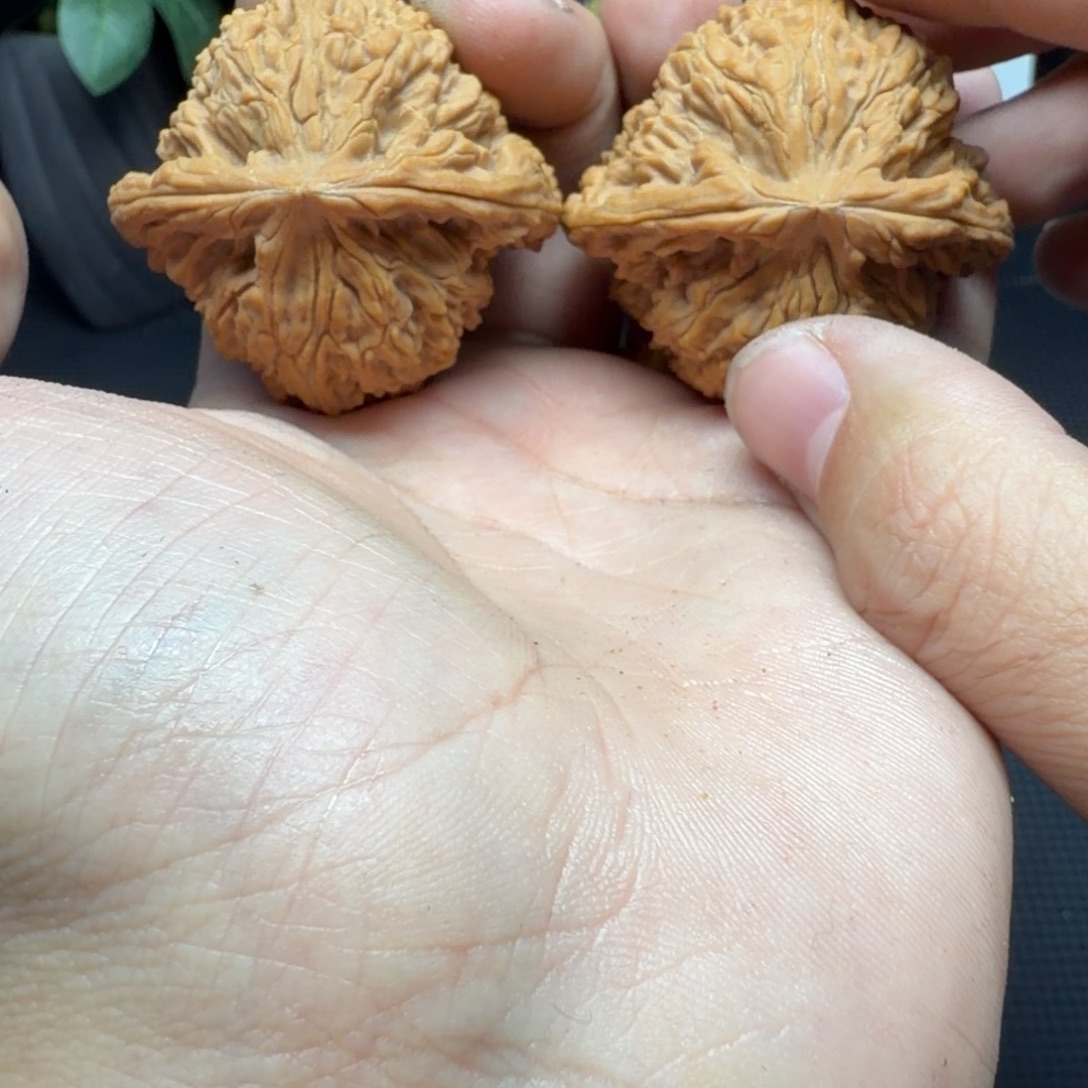 埃***森吊坠文玩核桃45南疆