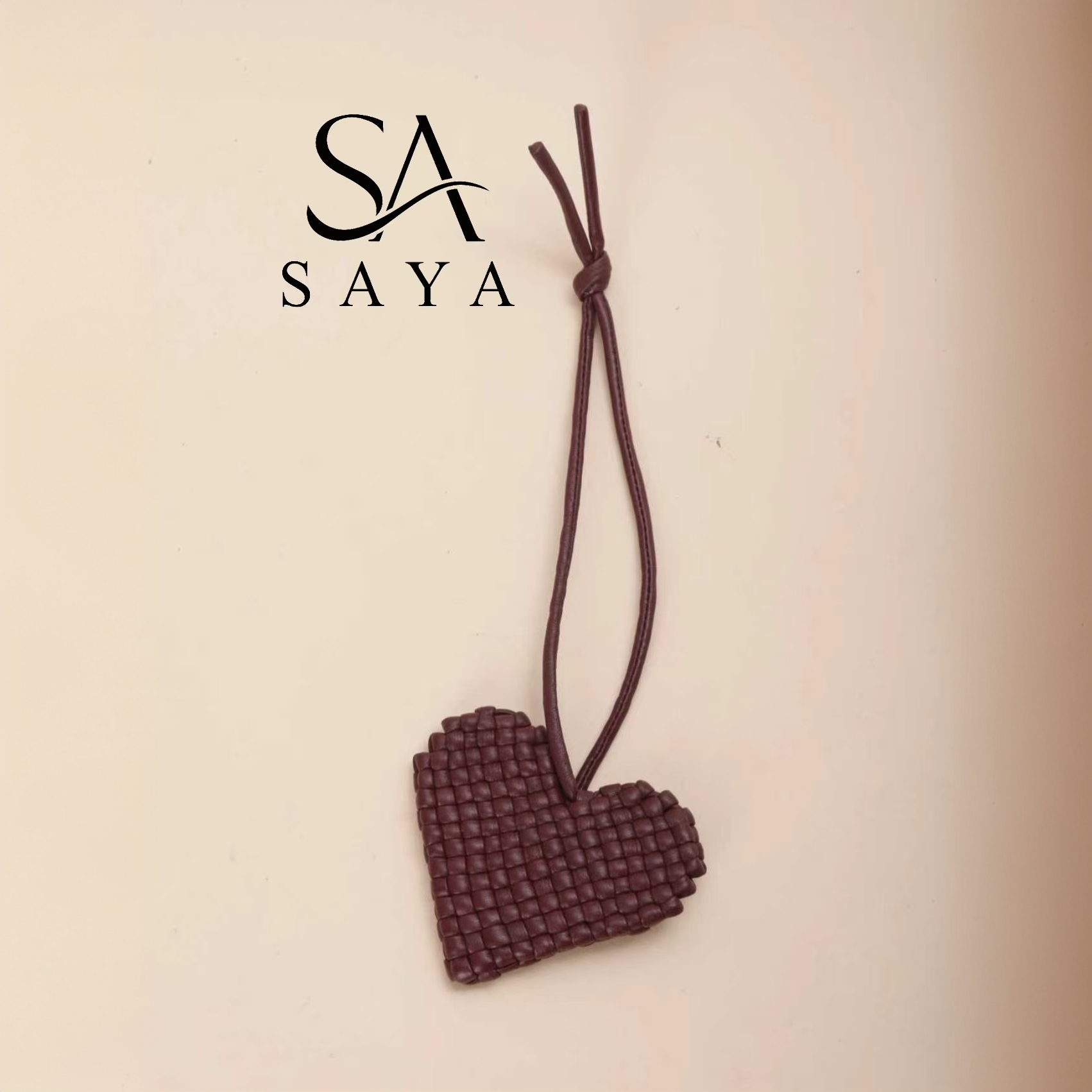 [茵予莎·SAYA] 编织爱心小挂件/羊皮/圣诞节送礼