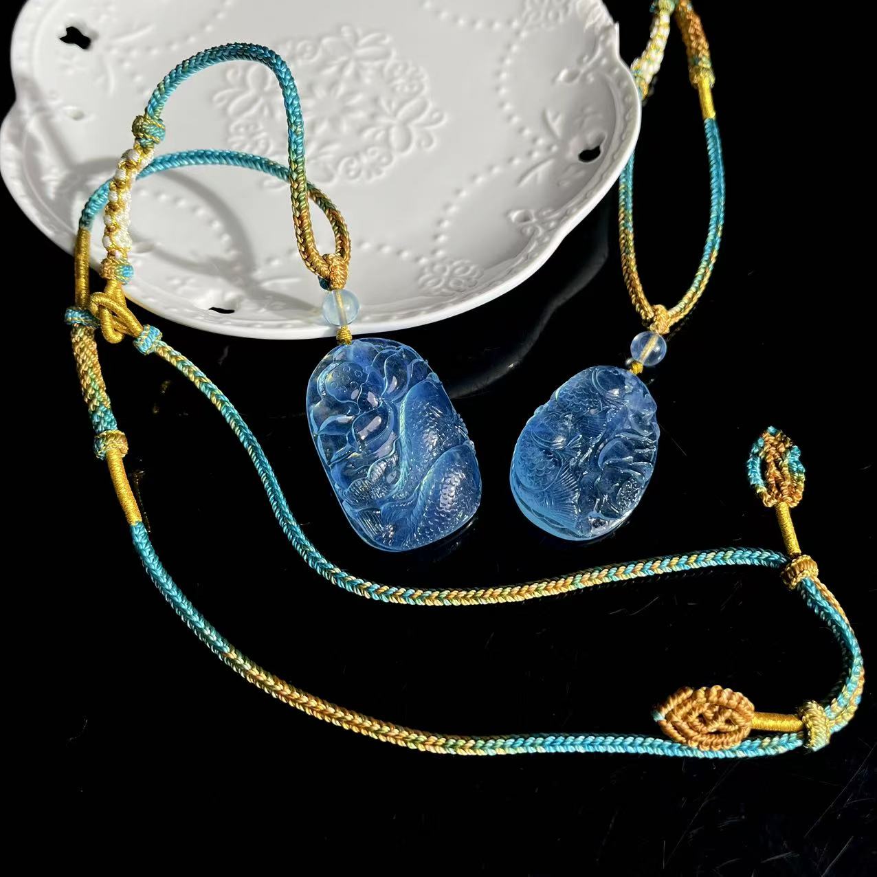 培育海蓝宝石【大鱼甄选】海蓝宝编绳吊坠时尚简约ZW56多样性发其一