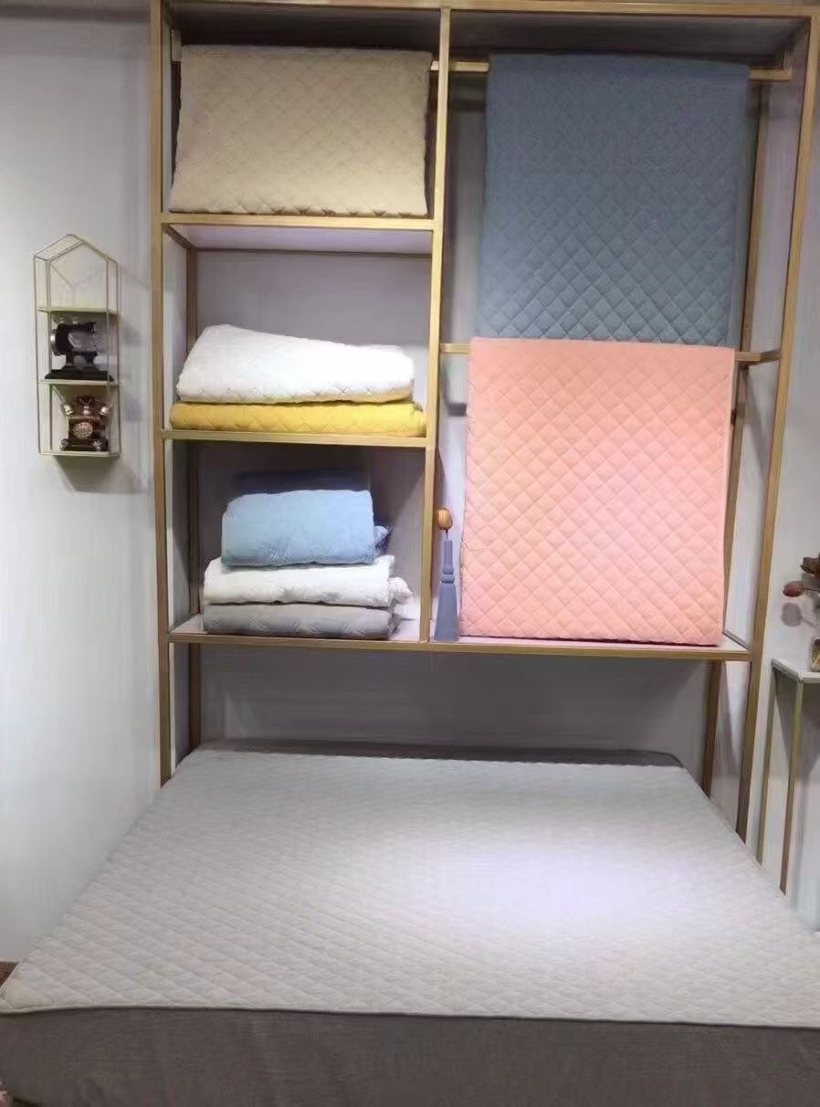 素色水洗棉绗绣床笠