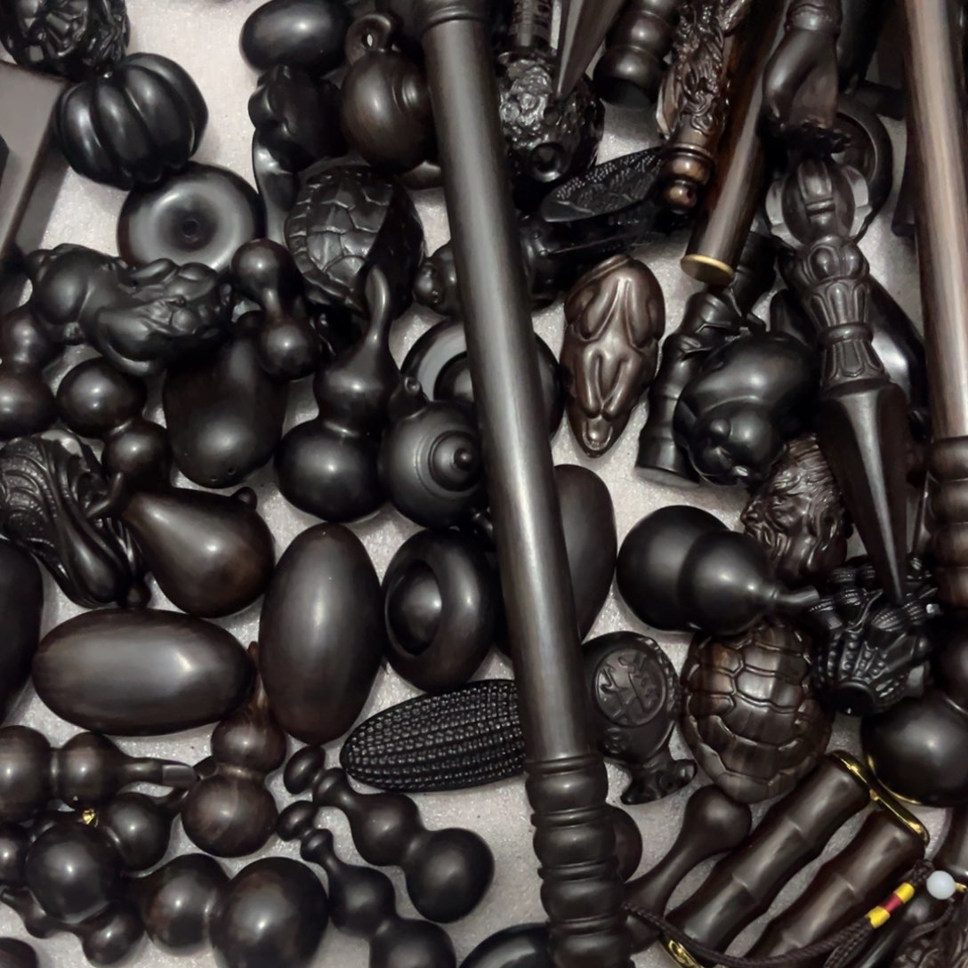 C***羹黑酸枝木类紫光檀36长金箍棒1根