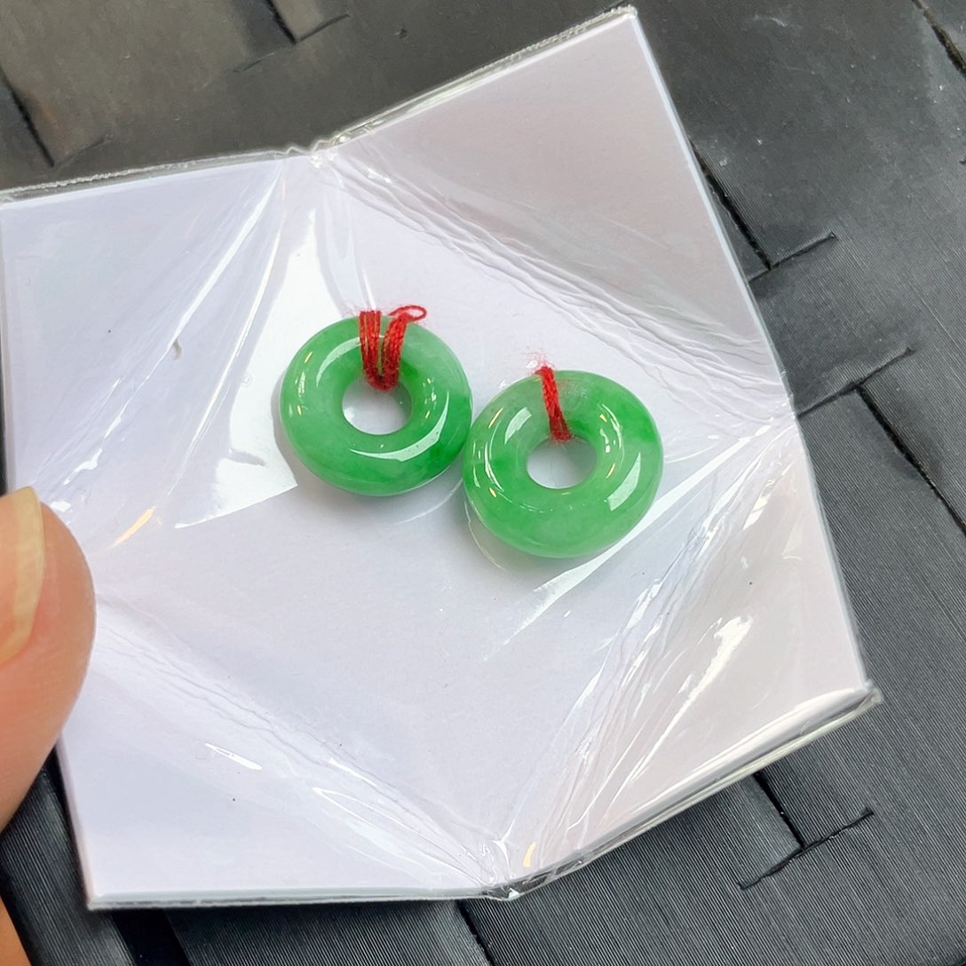 翡翠耳饰未镶嵌阿*天然缅甸翡翠Ａ货