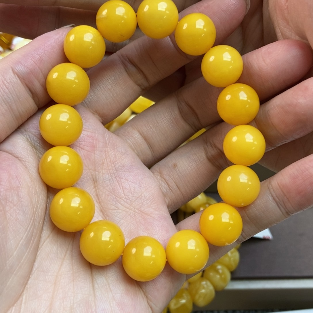 蜜蜡珠宝奇石未镶嵌