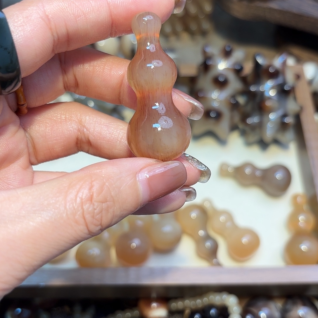 哇***哈非金属高贵羊手指葫芦