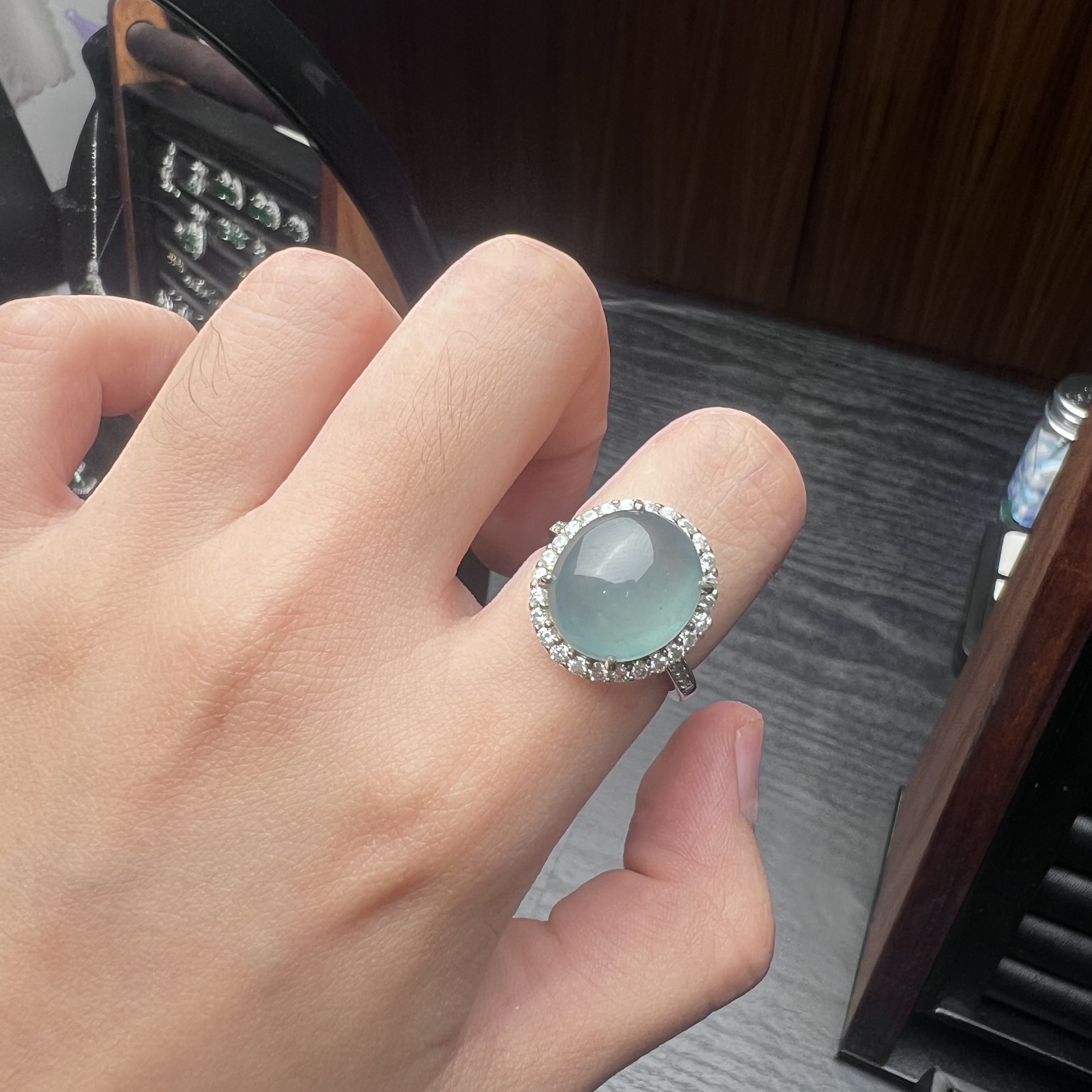 f【名玉】天然A货翡翠高冰种水蓝底蛋面戒指(39)