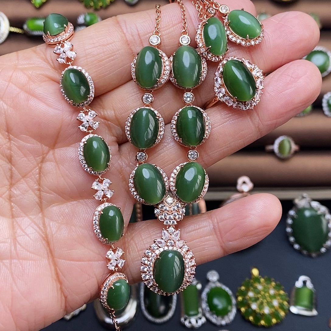 吊坠(不含链)银S925镶嵌和田玉（碧玉）套装