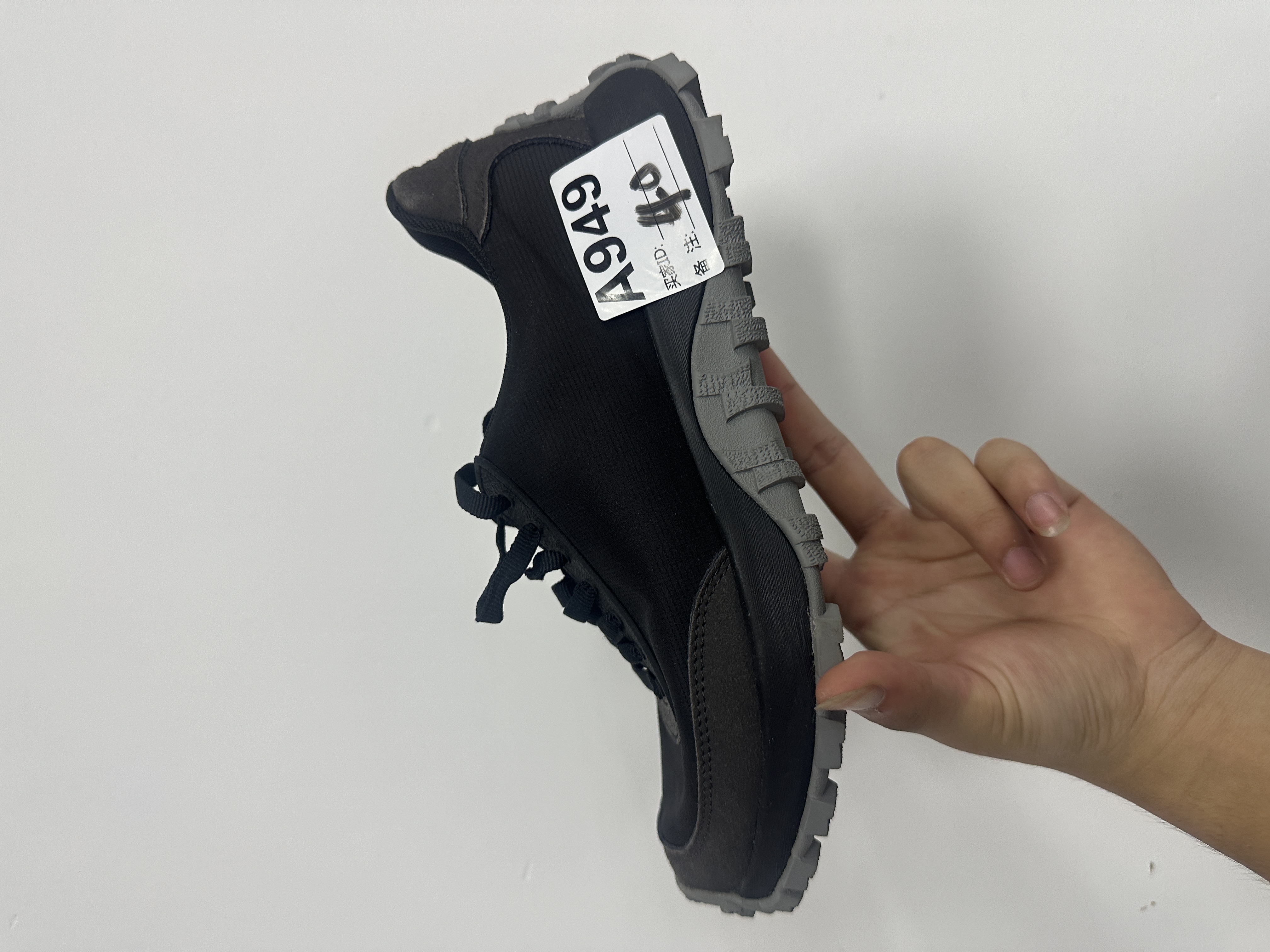 男女户外休闲鞋a949