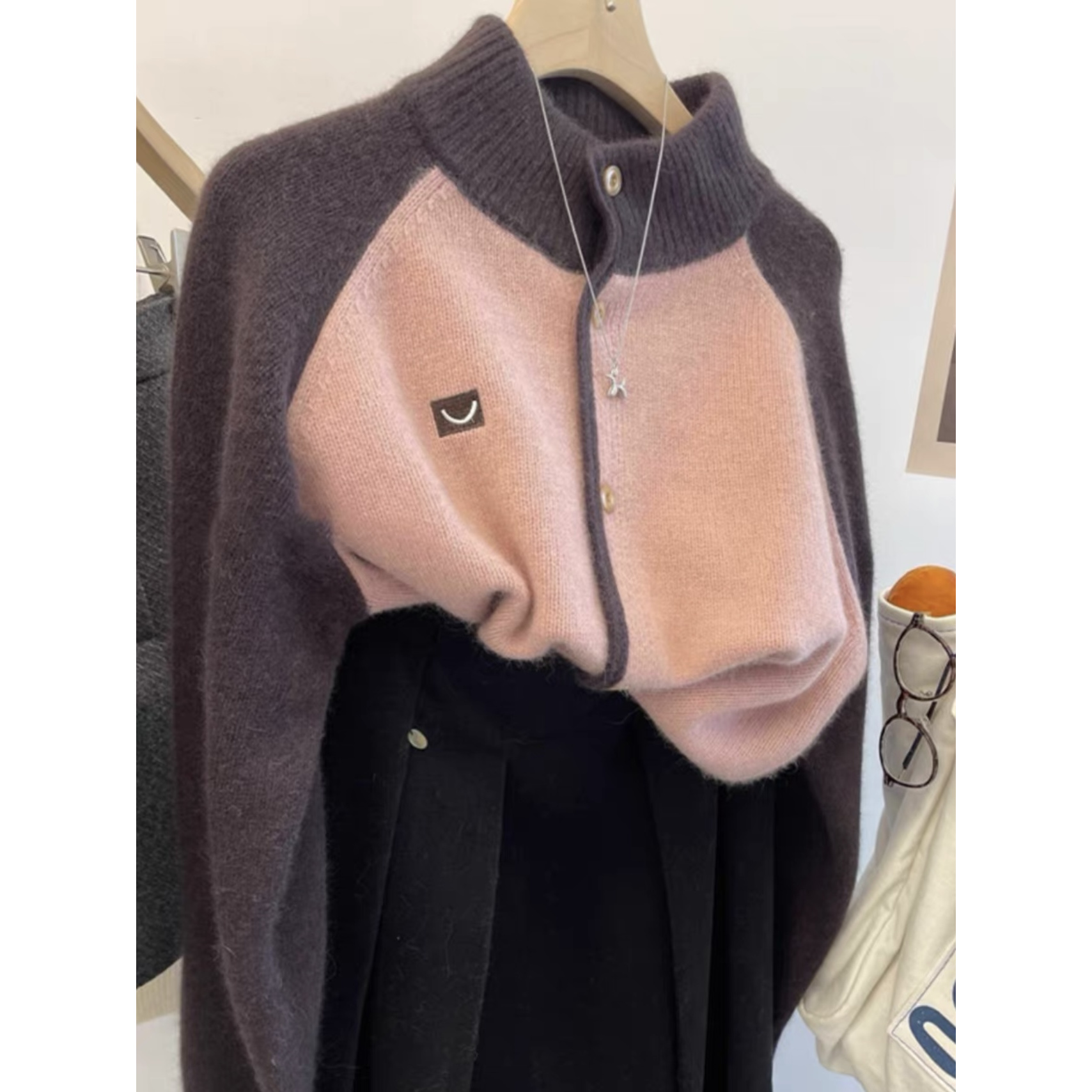 /插肩袖半高领开衫/撞色插肩袖刺绣简约宽松慵懒风针织开衫92978