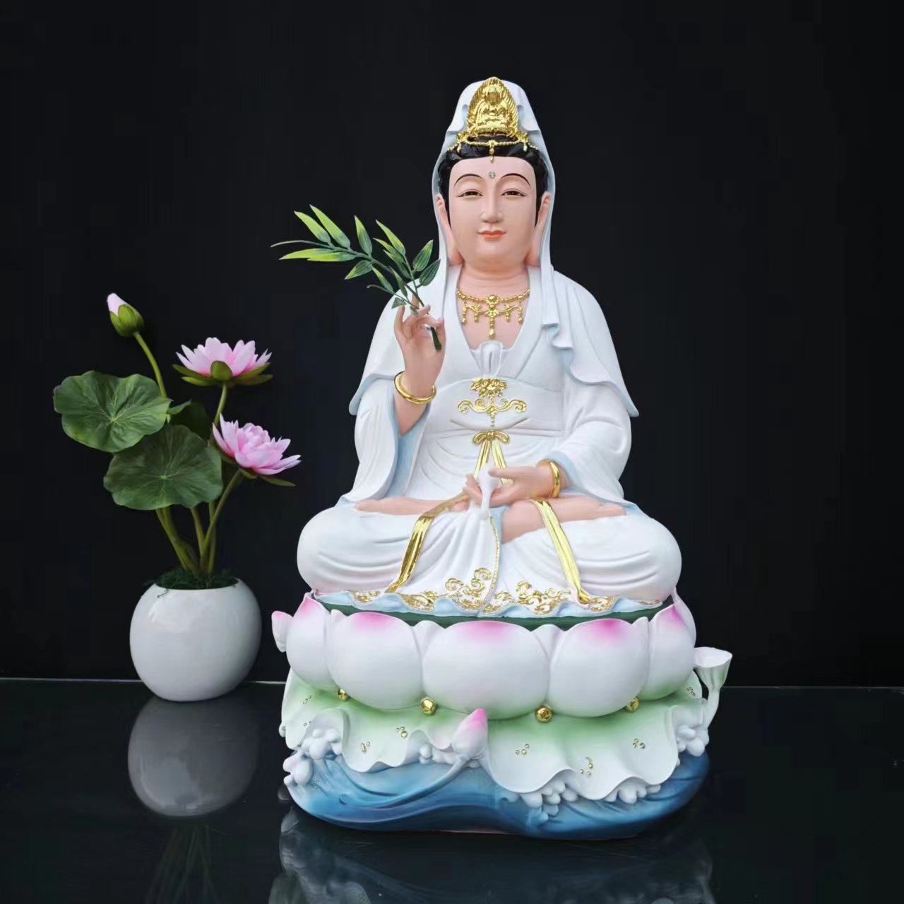 观音菩萨白衣观音观音观世音神像菩萨佛像供奉南海白衣铜像树脂 