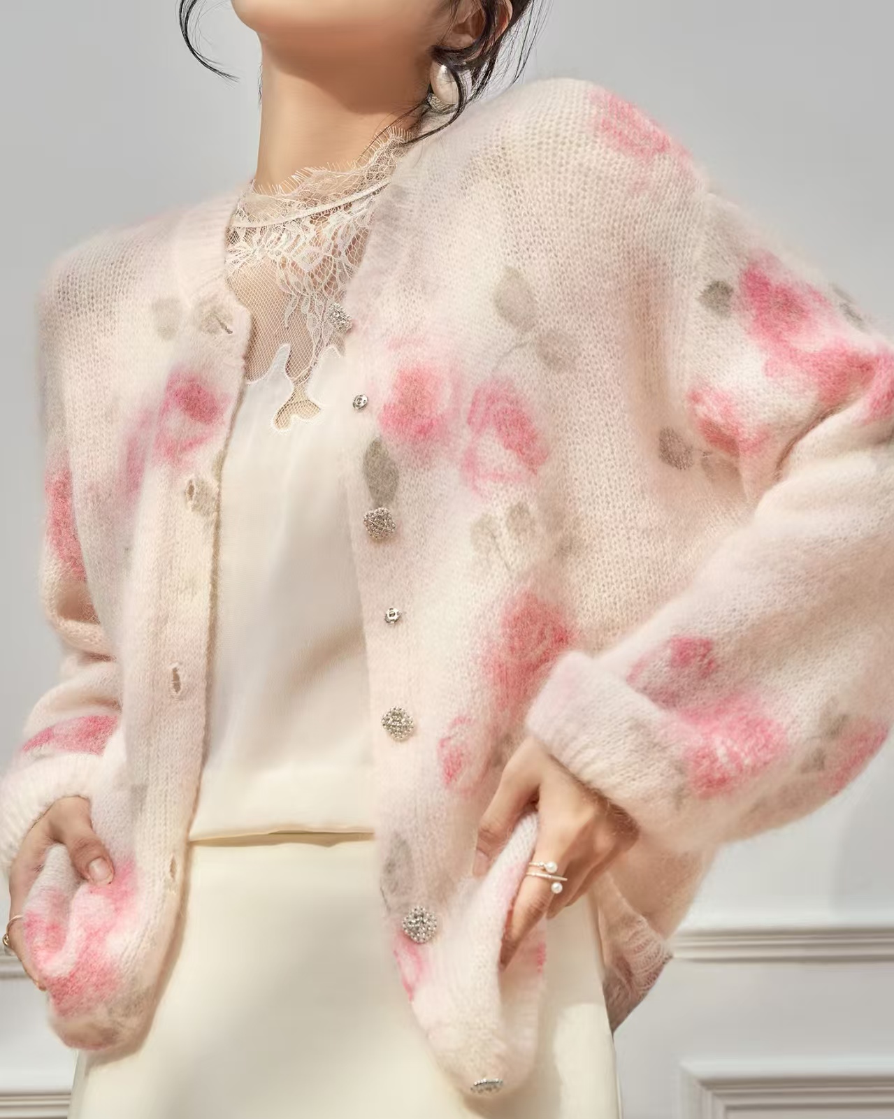 软糯马海毛针织衫秋冬款圆领提花针织高级感马海丝常规款极简风