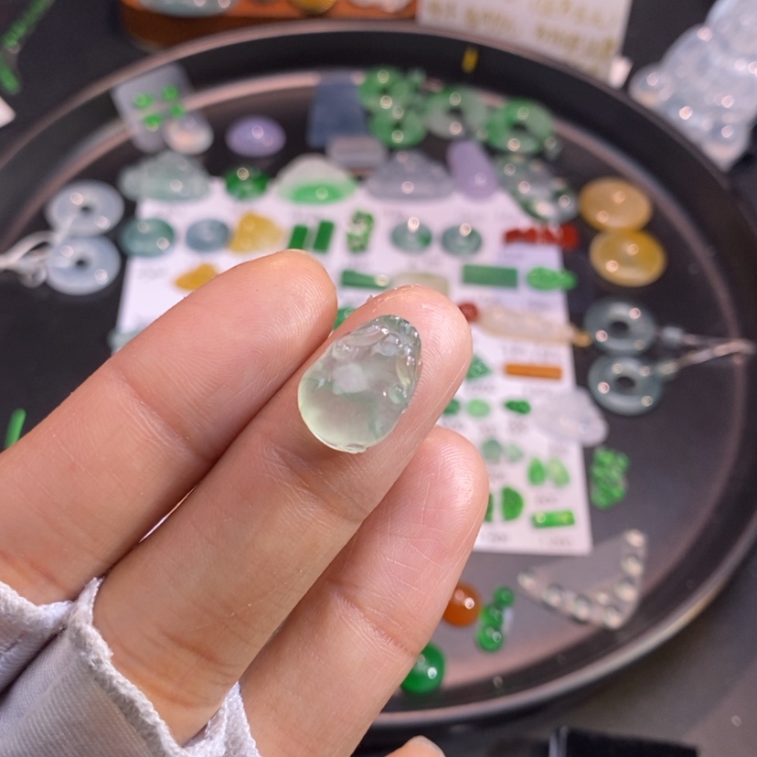 【闪购商品】翡翠挂件未镶嵌金蟾